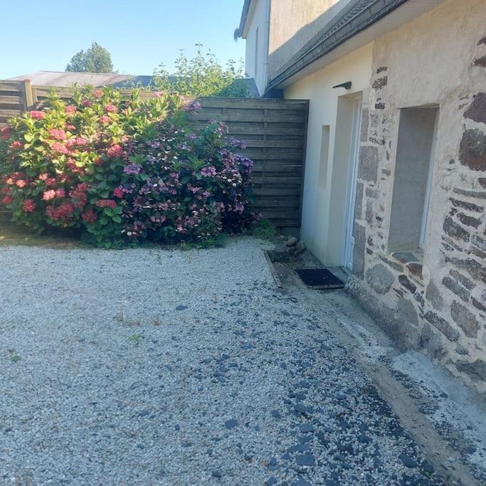 Penty Typique Kercab Dans Un Ancien Moulin Villa Plomodiern ภายนอก รูปภาพ
