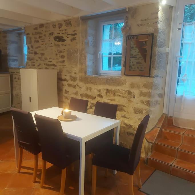 Penty Typique Kercab Dans Un Ancien Moulin Villa Plomodiern ภายนอก รูปภาพ
